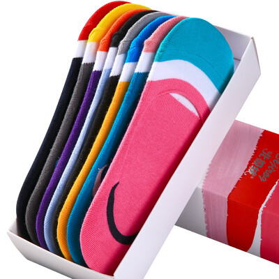 

Bejirog ladies boat socks invisible socks ladies cotton socks casual color yarn rose socks 6 pairs of code