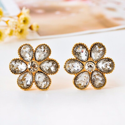 

2019 New Womens fashion brand jewelry droplets blue crystal earrings wholesale ear clip earrings wedding flowers