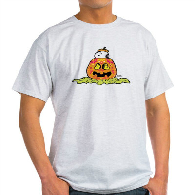 

CafePress - Peanuts Snoopy Day of The Dead Snoopy Pumpkin Light T-Shirt - 100 Cotton T-Shirt