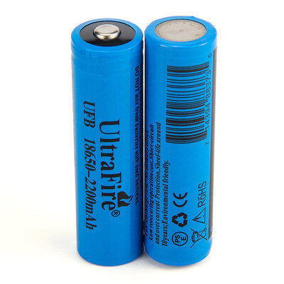 

UltraFire 18650 37V Actual Capacity of 2200MAH Rechargeable Lithium Battery 2 Groups
