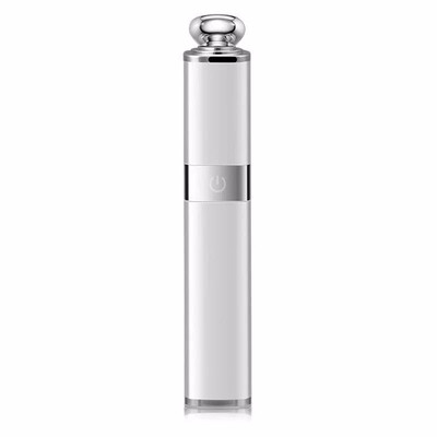 

Woman Wireless Bluetooth Lipstick GlossFolding Mobile Selfie stick Holiday Gift