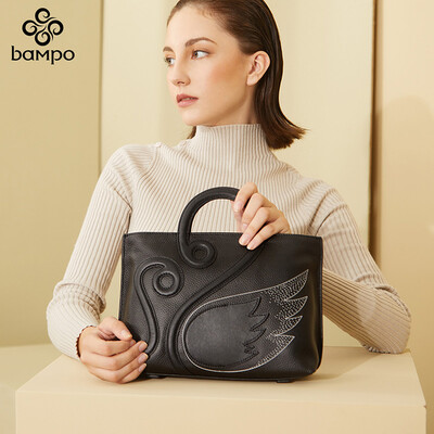 

Banpo ornaments bampo fashion first layer cowhide handbags ladies handbags simple versatile shoulder Messenger bag female D720115030 black 930