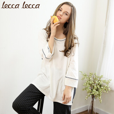 

Lecca lecca Lakrica couple pajamas spring&autumn women loose cotton nine-point sleeve suit autumn mens casual home service LC171M-WT0062 female models white black white strips