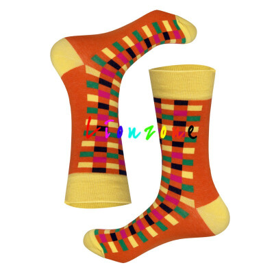 

LIONZONE 2018 New Arrived Happy Socks Unisex Men Women Striped Lattice Dot Design Colorful Cotton Socks Leisure Socks Funny Gift