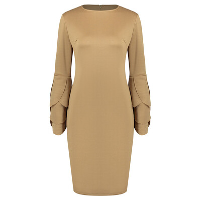 

Round Neck Petal Sleeve Fitted Dress