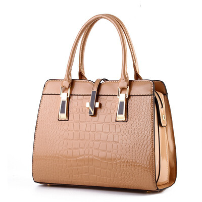 

Womens 2018 new bright patent leather crocodile print fashionable single-shoulder carry womans bag european-style atmospheric wo