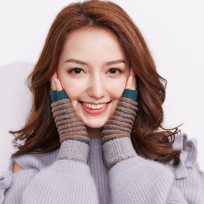 

Bowonik half finger gloves ladies winter plus velvet warm Korean version of the wild cute student writing outdoor riding fingerless wool brown