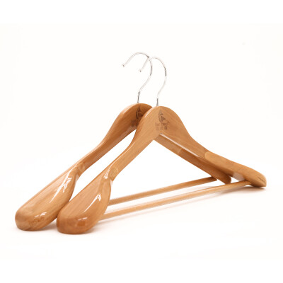 

Bai off the character of the adult suit plus a solid wood hanger 4 loaded 97173