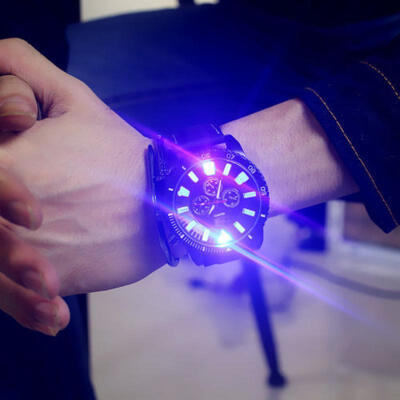 

Fashion LED Flash Men Woman Date Leather Analog Quartz Sport Wrist Watch Bar