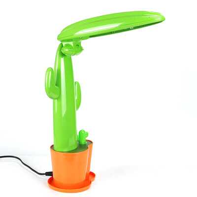 

Children as Po Opal-eye lamp VR162