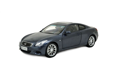 

Масштаб 1:18 Infiniti G37 Coupe 2013 Diecast модель автомобиля синий