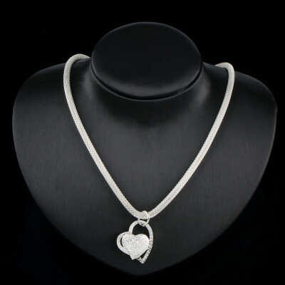 

New Fashion Charm Heart Shape Design Pendant Beautiful Women Girl Necklace