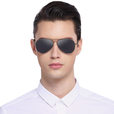 

Карен (KALLA) KL0001A поляризованные солнцезащитные очки женские модели мужские классические жаба зеркало пара моделей ретро солнцезащитные очки вождения очки C2 / gun серый