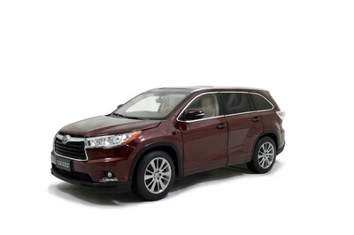 

масштаб 1:18 Toyota Highlander 2015 Diecast модель автомобиля красный