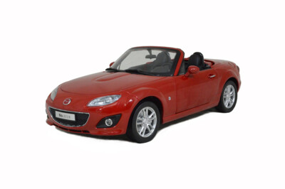 

масштаб 1:18 Mazda MX 5 2012 Diecast модель автомобиля красный