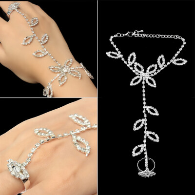 

Super Shining Silver Rhinestone Slave Hand Bracelet Chain for Wedding Party