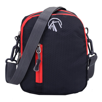 

Red Camp Nuoer Outdoor Sports Messenger Bag Casual Shoulder Bag Multifunctional Running Bag Black 866007-1