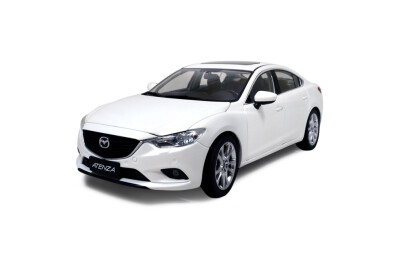 

118 scale Mazda 6 Atenza 2014 diecast model car white