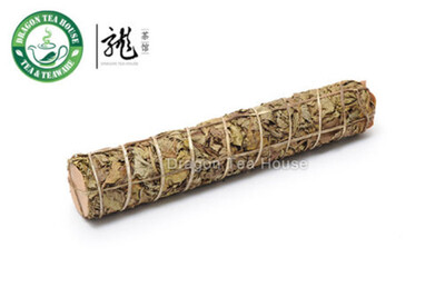 

Yiwu Mountain Old Leaves Tea Pu-erh Tea Bar 130g Raw