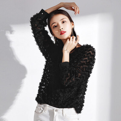 

MAZOE Korean lace hollow angel plumage short round neck shirt M006 black uniform