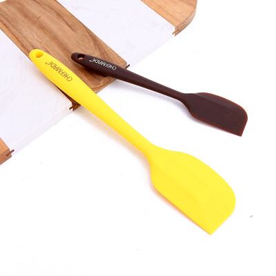 

Jingdong supermarket learn kitchen CHEFMADE baking tools integrated silicone scraper cake butter oil egg scraper high temperature baking scraper set 2 sets WK9154