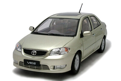 

118 scale Toyota Vios 2008 diecast model car gold