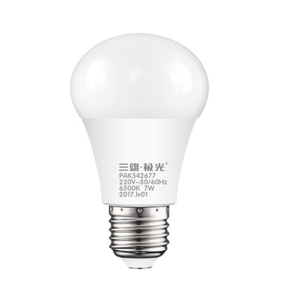 

Jingdong Supermarket Sanxiong Aurora 7W Bulb led bulb E27 screw mouth 6500K white light energy saving bulb lamp light source super bright ten loaded