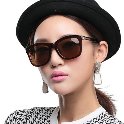 

【Jingdong Supermarket】 TANS San Shi female sunglasses arrow section retro large frame repair face polarized sunglasses 1016 black