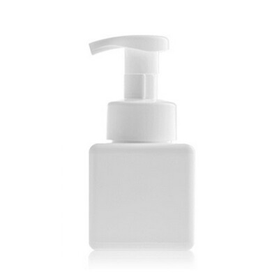 

Bancheon Japanese Style Fountain Bottle Driving Portable Washing Set Bottle Press Spray Bottle Cream Bottle 250ML Duck Bottle White