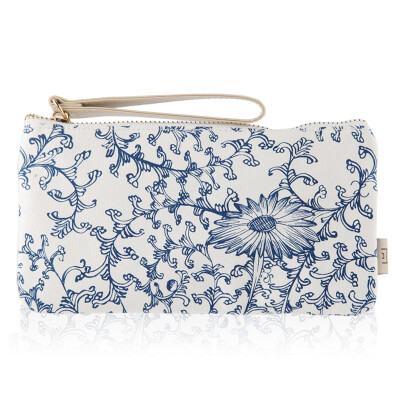 

Chinese style pencil bag / stationery bag / handle holding bag blue and white porcelain DTB70005