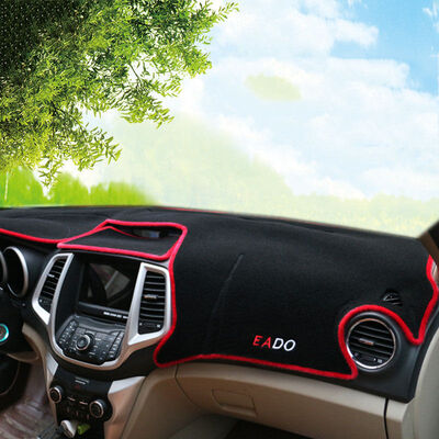 

Huashi Changan Yi moving light pad red edge 12-15 models car dashboard insulation shade pad modification special