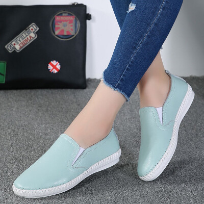 

2017 new leisure flat women's shoes soft soles and soya shoes women's shoes