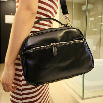 

Simple retro bag camera bag casual portable shoulder diagonal package as gift for women