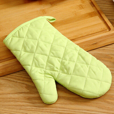 

Ou Runzhe insulated gloves microwave oven oven polyester cotton gloves light green