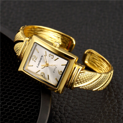 

Women Gold Watches Famous Brand Women's Bracelet Watch Fashion Luxury Ladies Quartz Wrist Watches Clock