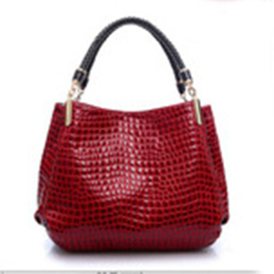 

Leather leather handbag as gift for women