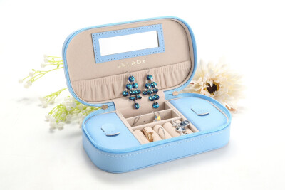 

LELADY Jewelry Box Portable Travel Jewelry Organizer Faux Leather Storage Case Holder for Earrings Rings Necklaces, Gifts for Wome