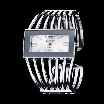 

Роскошные тапочки Женские часы Женская мода Браслет Bangle Кварцевые стальные часы Девушки Часы Подарки