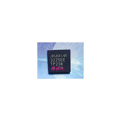 

MAX3225EETP