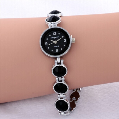 

2017 Women Fashion Watches Luxury Ladies Casual Quartz Wrist Watch Women's Bracelet Watch Female Clock