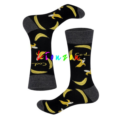 

LIONZONE 2018 New Arrived Happy Socks Neutral Lovers Crazy Animals Cactus Kangaroo Penguin Tiger Design Combed Cotton Socks