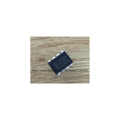 

100PCS TDA1543 DIP8