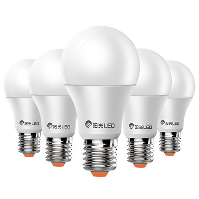 

Sunshine lighting LED bulb 7W energy saving lamp E27 screw mouth 3000K yellow light ten loaded