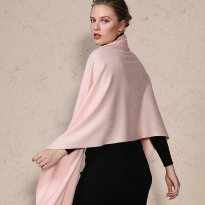 

Initial load TRUE HER cashmere shawl scarf female autumn&winter dual-use warm large thickening bib gift box packaging light luxury frozen age S series shawl light pink