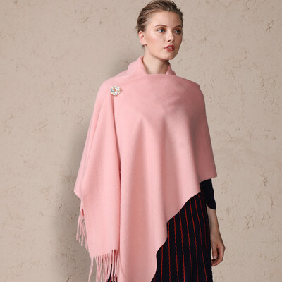 

Early load TRUE HER scarf female autumn&winter cashmere wool shawl thickening fashion oversized shawl dual-use warm scarf gift box light luxury ladies series light pink