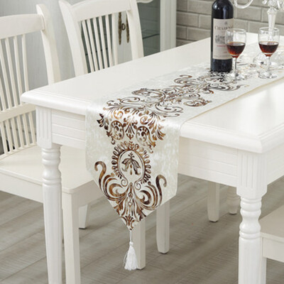 

Cntomlv modern simple fashion table runner European style Luxury Sino