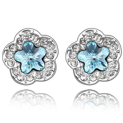 

Austrian Crystal Stud Earrings For Women Gift Fashion Jewelry White Gold Color Flowers Earrings 2430