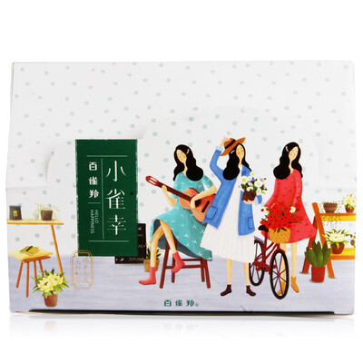 

One hundred queches mask storage box