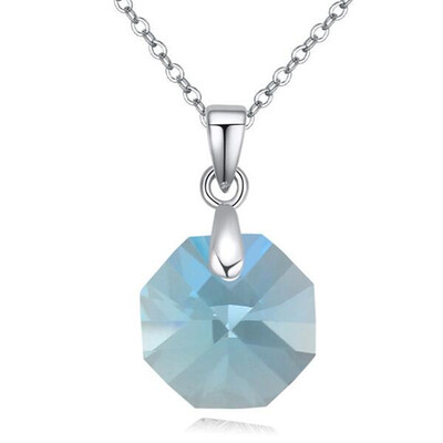 

Austrian Crystal Pendant Necklace For Women High Quality Famous Brand Jewelry Rhinestone Short Chain Necklace .21622