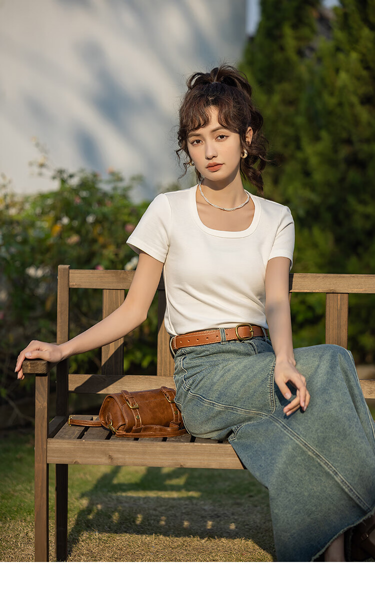 Mishow [] Women's Square Neck Short Sleeve T-Shirt 2026 Spring Summer New High-End Crop Top 34